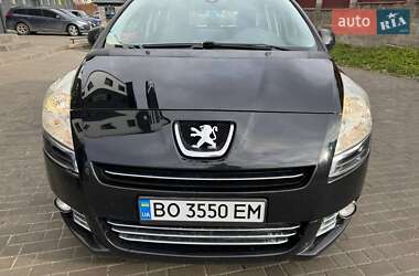 Микровэн Peugeot 5008 2011 в Кременце