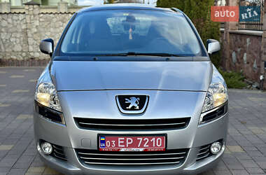 Микровэн Peugeot 5008 2011 в Тернополе