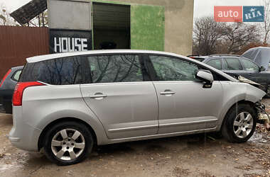 Микровэн Peugeot 5008 2010 в Львове