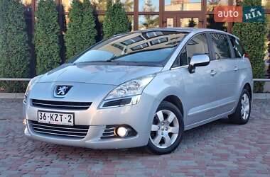 Мікровен Peugeot 5008 2012 в Тернополі