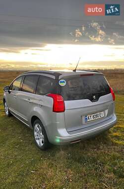 Микровэн Peugeot 5008 2014 в Калуше