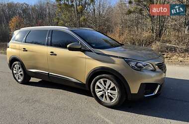 Позашляховик / Кросовер Peugeot 5008 2017 в Таращі