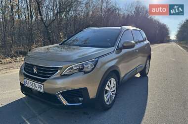 Позашляховик / Кросовер Peugeot 5008 2017 в Таращі