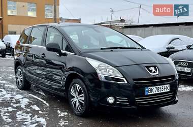 Микровэн Peugeot 5008 2010 в Ровно