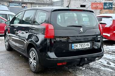 Микровэн Peugeot 5008 2010 в Ровно