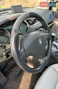 Микровэн Peugeot 5008 2011 в Николаеве