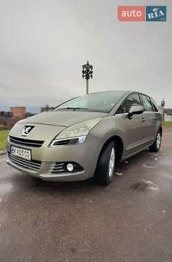 Мікровен Peugeot 5008 2010 в Рівному