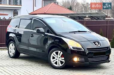 Мікровен Peugeot 5008 2011 в Стрию