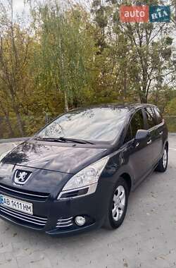 Микровэн Peugeot 5008 2010 в Виннице