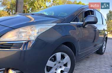 Мікровен Peugeot 5008 2011 в Миколаєві