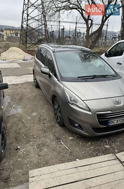 Микровэн Peugeot 5008 2015 в Львове