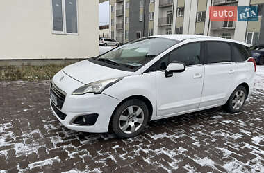 Микровэн Peugeot 5008 2015 в Львове