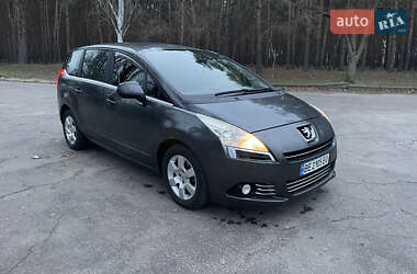 Микровэн Peugeot 5008 2011 в Николаеве