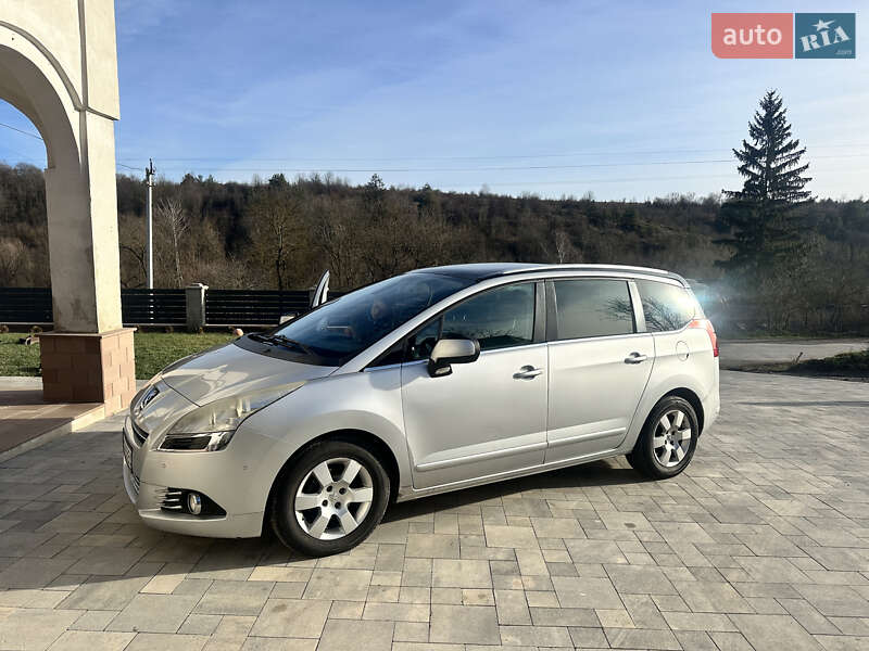 Мікровен Peugeot 5008 2012 в Теребовлі