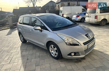 Мікровен Peugeot 5008 2012 в Теребовлі