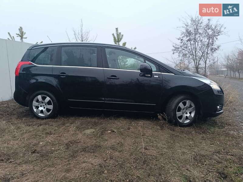 Мікровен Peugeot 5008 2013 в Харкові