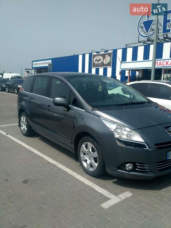 Мікровен Peugeot 5008 2011 в Бориславі