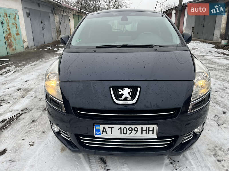 Мікровен Peugeot 5008 2010 в Калуші