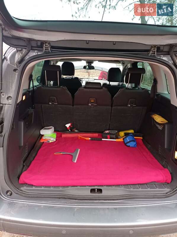 Микровэн Peugeot 5008 2011 в Белой Церкви