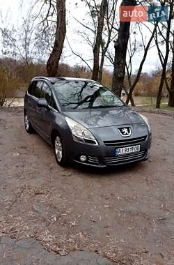 Микровэн Peugeot 5008 2011 в Белой Церкви