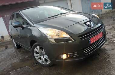 Мікровен Peugeot 5008 2012 в Трускавці