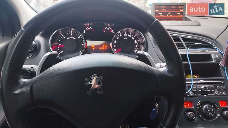 Микровэн Peugeot 5008 2012 в Житомире