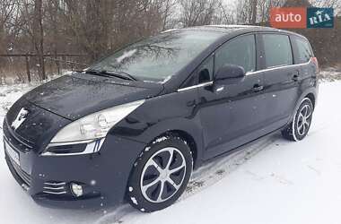 Микровэн Peugeot 5008 2013 в Дрогобыче