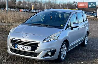 Микровэн Peugeot 5008 2014 в Львове