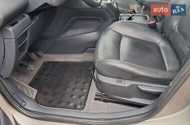 Микровэн Peugeot 5008 2011 в 