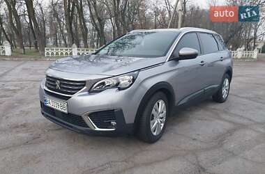 Позашляховик / Кросовер Peugeot 5008 2017 в Новоархангельську