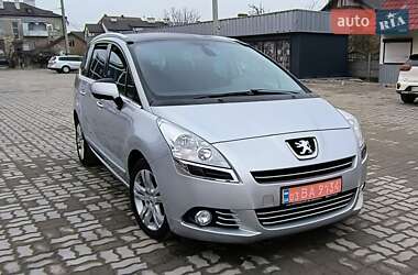 Мікровен Peugeot 5008 2011 в Золочеві