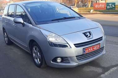 Микровэн Peugeot 5008 2012 в Луцке