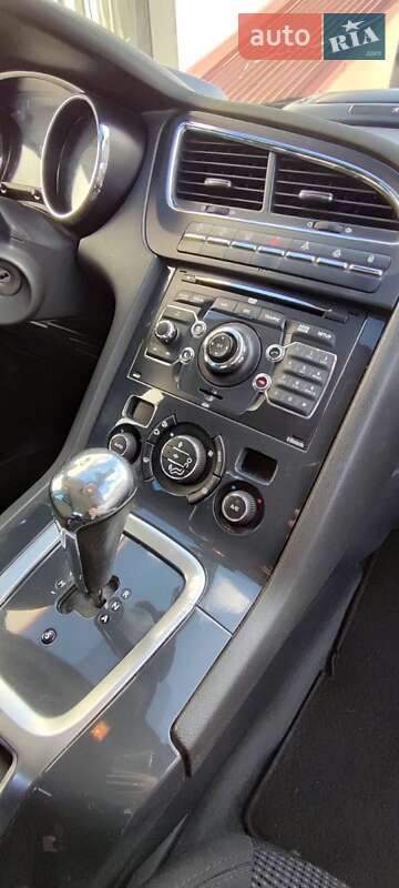 Мікровен Peugeot 5008 2010 в Львові