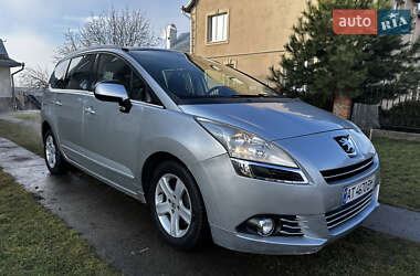 Мікровен Peugeot 5008 2011 в Снятині