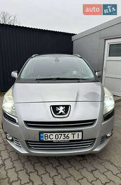 Микровэн Peugeot 5008 2011 в Львове