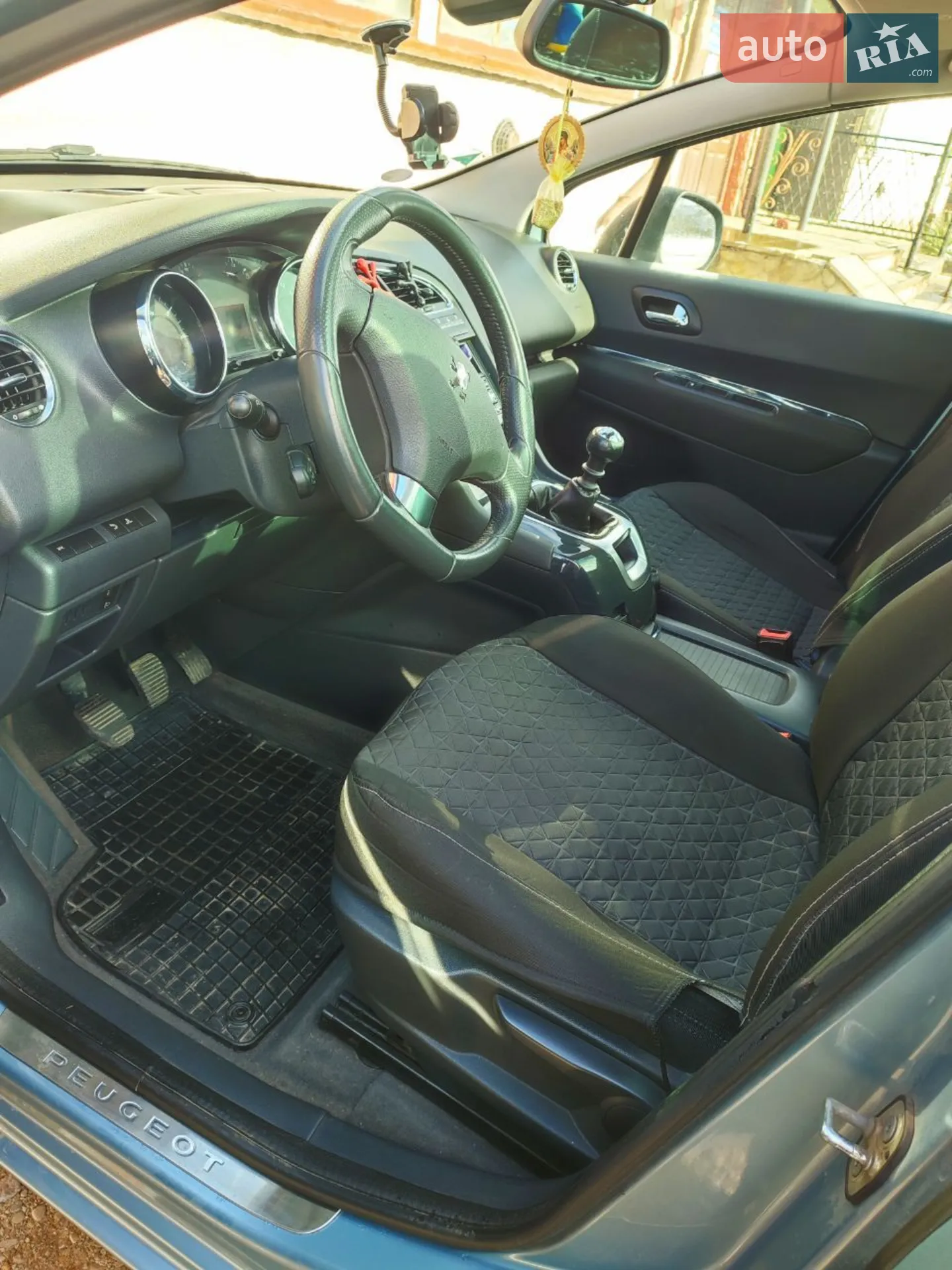 2010 Peugeot 5008 - мініатюра 11