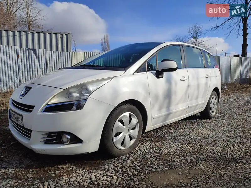 Peugeot 5008