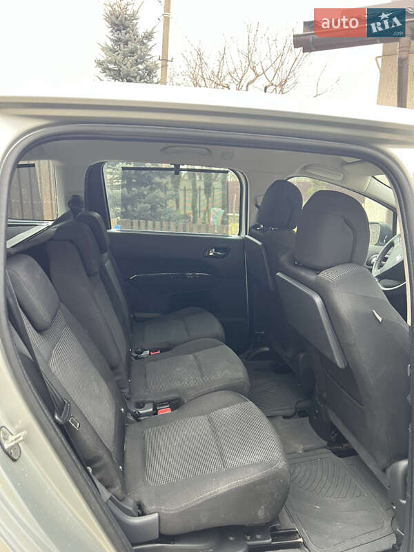 Мікровен Peugeot 5008 2010 в Вінниці