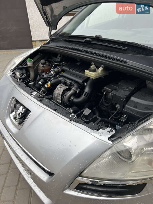 Мікровен Peugeot 5008 2010 в Вінниці