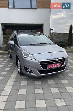 Микровэн Peugeot 5008 2016 в Стрые