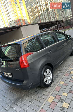 Микровэн Peugeot 5008 2012 в Одессе