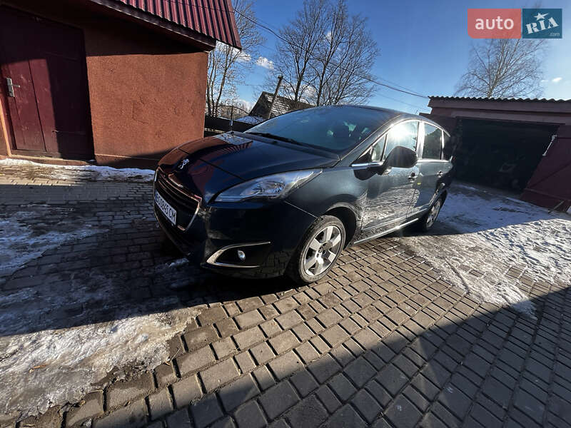 Мікровен Peugeot 5008 2015 в Тернополі