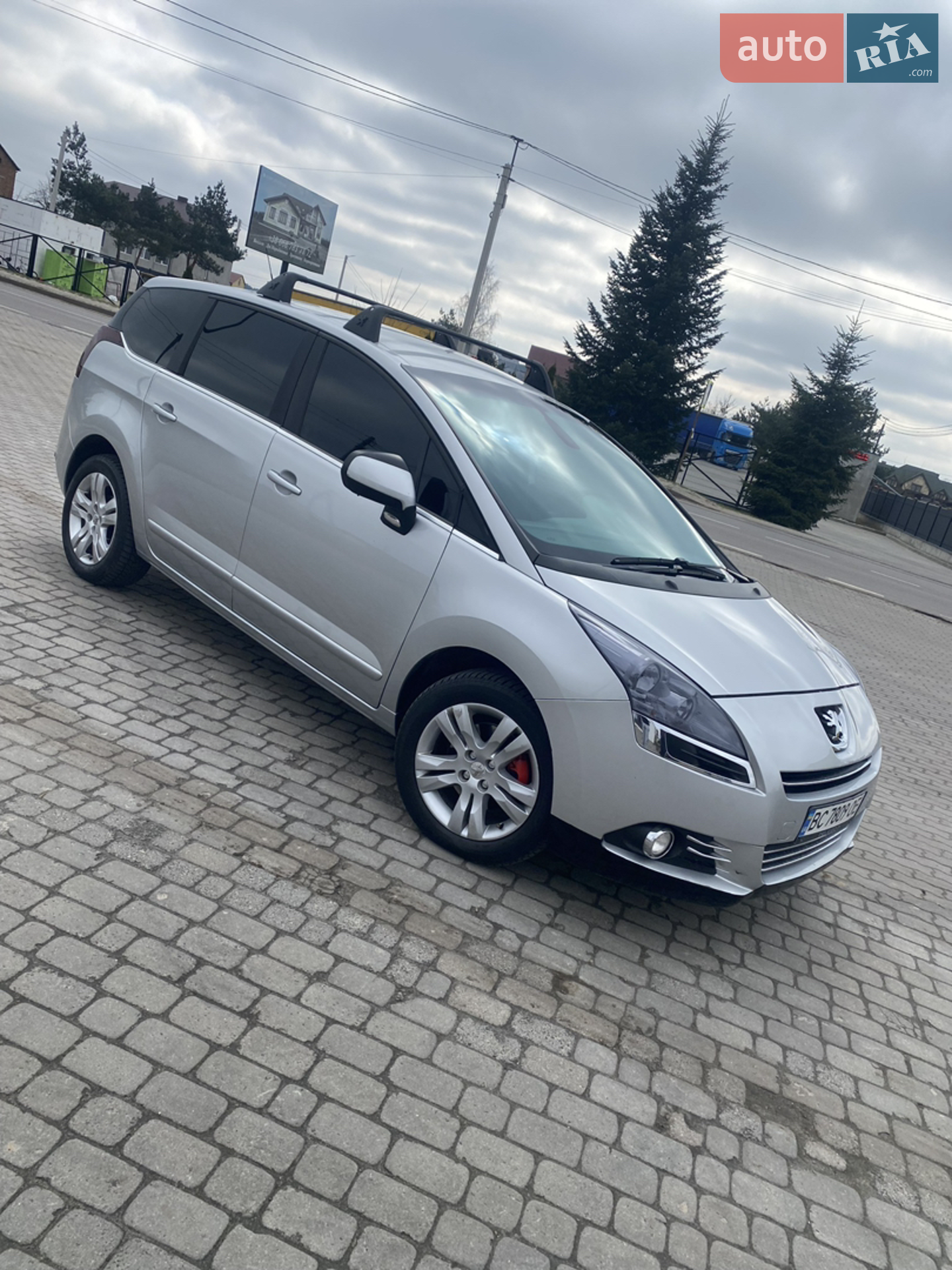 2011 Peugeot 5008 - мініатюра 10