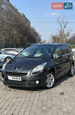 Микровэн Peugeot 5008 2010 в Кривом Роге