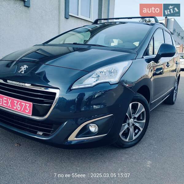 Peugeot 5008 2015