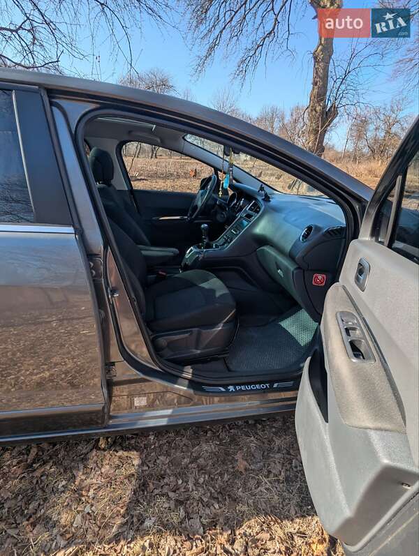 Мікровен Peugeot 5008 2009 в Почаєві фото 12 Мікровен Peugeot 5008 2009 в Почаєві