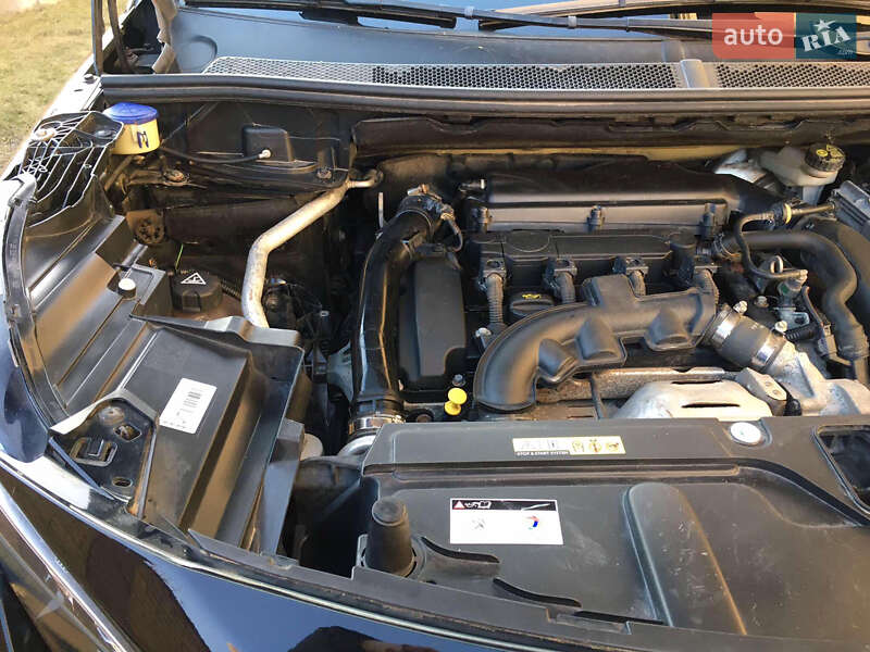 Позашляховик / Кросовер Peugeot 5008 2018 в Бродах фото 7 Позашляховик / Кросовер Peugeot 5008 2018 в Бродах