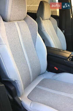 Позашляховик / Кросовер Peugeot 5008 2018 в Бродах