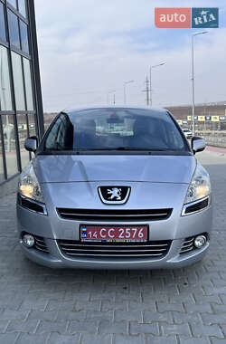 Микровэн Peugeot 5008 2012 в Тернополе