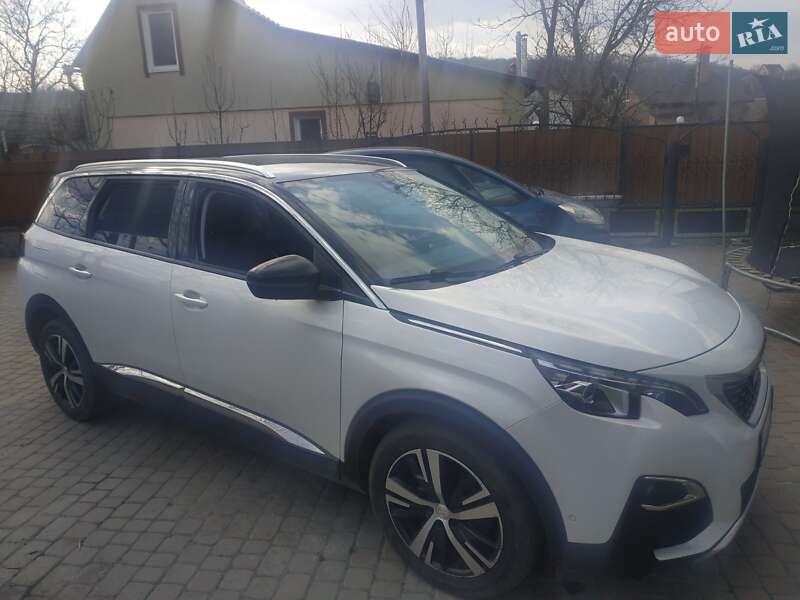 Позашляховик / Кросовер Peugeot 5008 2018 в Полтаві